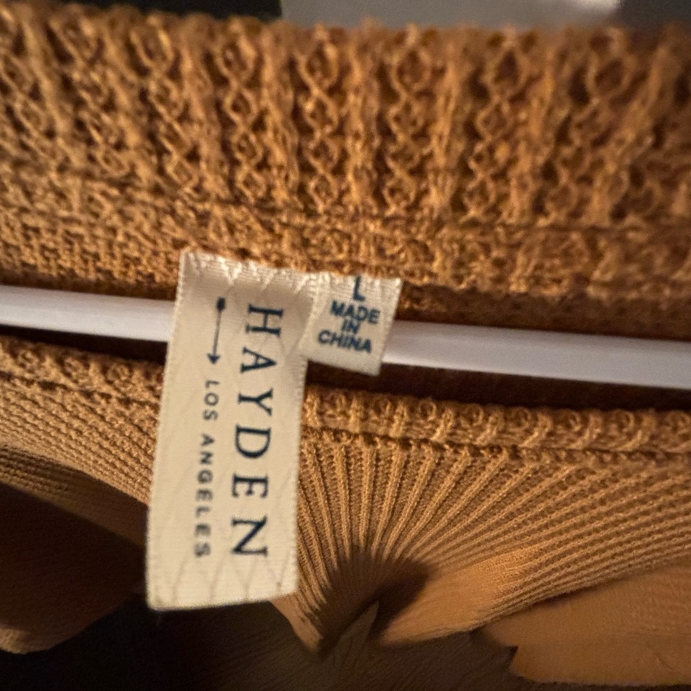 Hayden Women’s Long Sleeve Top L - Picture 2 of 3